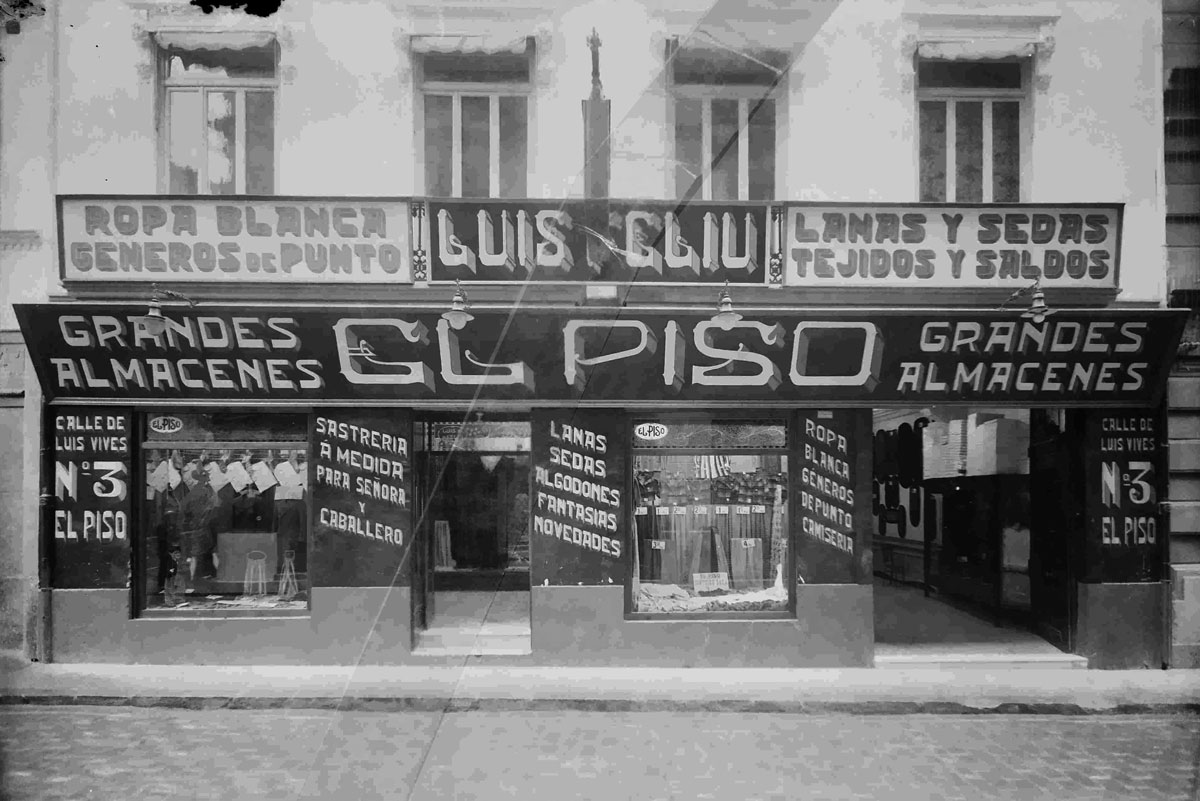 Almacenes El Piso. Enrique Desfilis. Circa 1920. Biblioteca Valenciana Nicolau Primitiu. Fondo Barbera Desfilis.