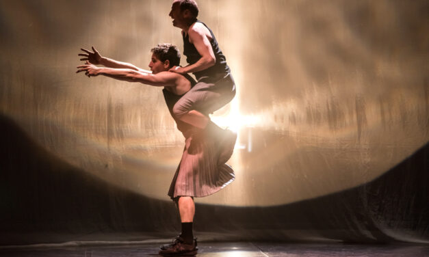 Danza, circo y Menut Teatre en el Escalante