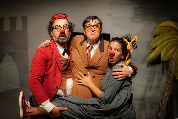 Comedia familiar y teatro testimonial esta semana en Sala Russafa