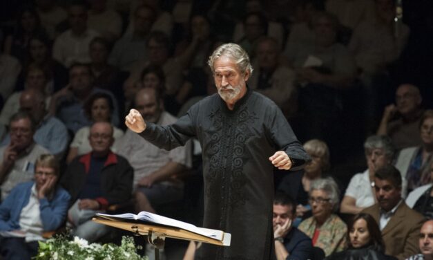 Un concierto solidario con la batuta de Jordi Savall