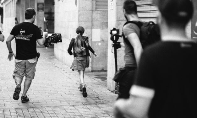 Accesibilidad que se escucha y se ve: tres cursos para abrir el audiovisual a todos los públicos