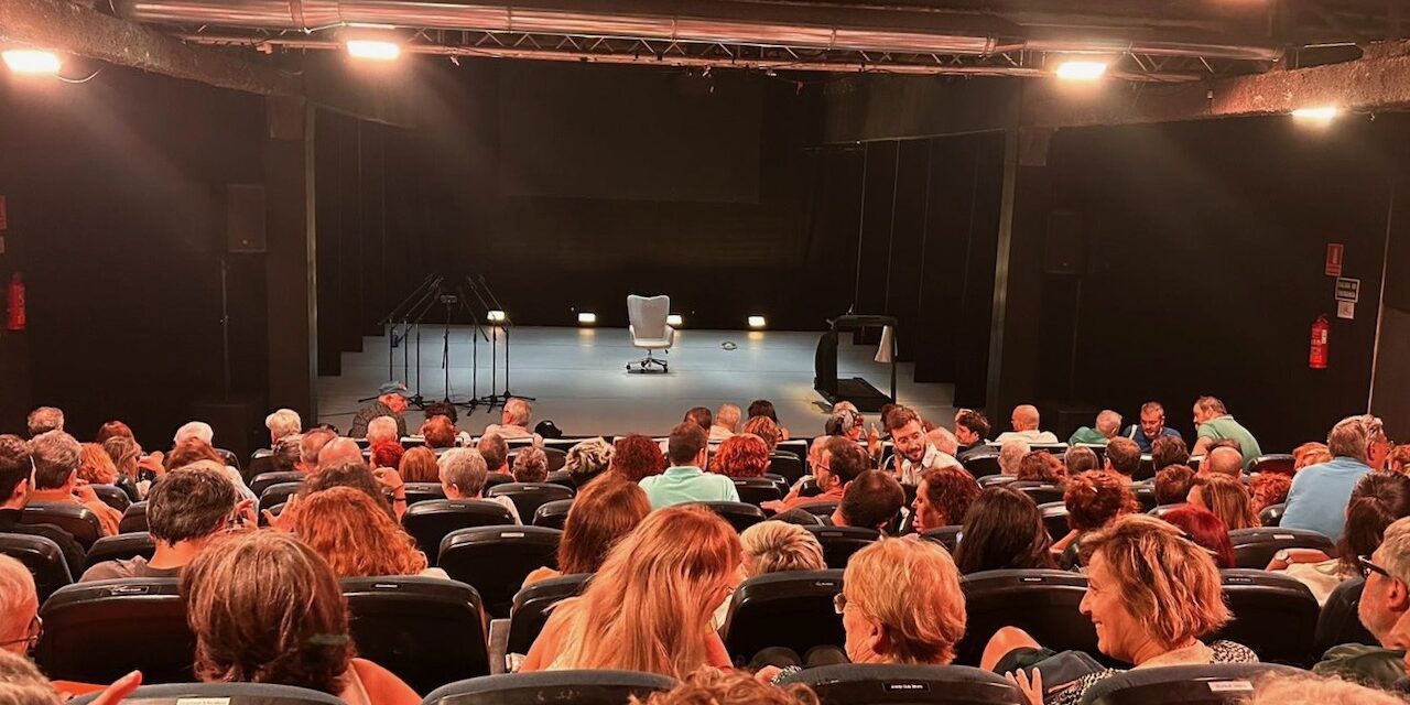 Dos estrenos para cerrar la temporada de Sala Russafa