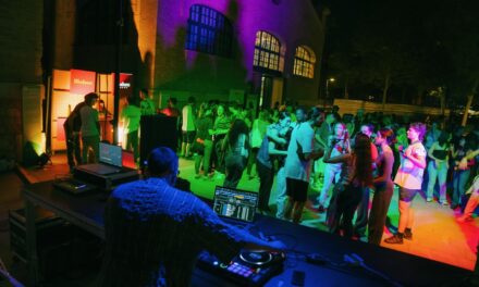 Quince años de debate, formación y fiesta escénica