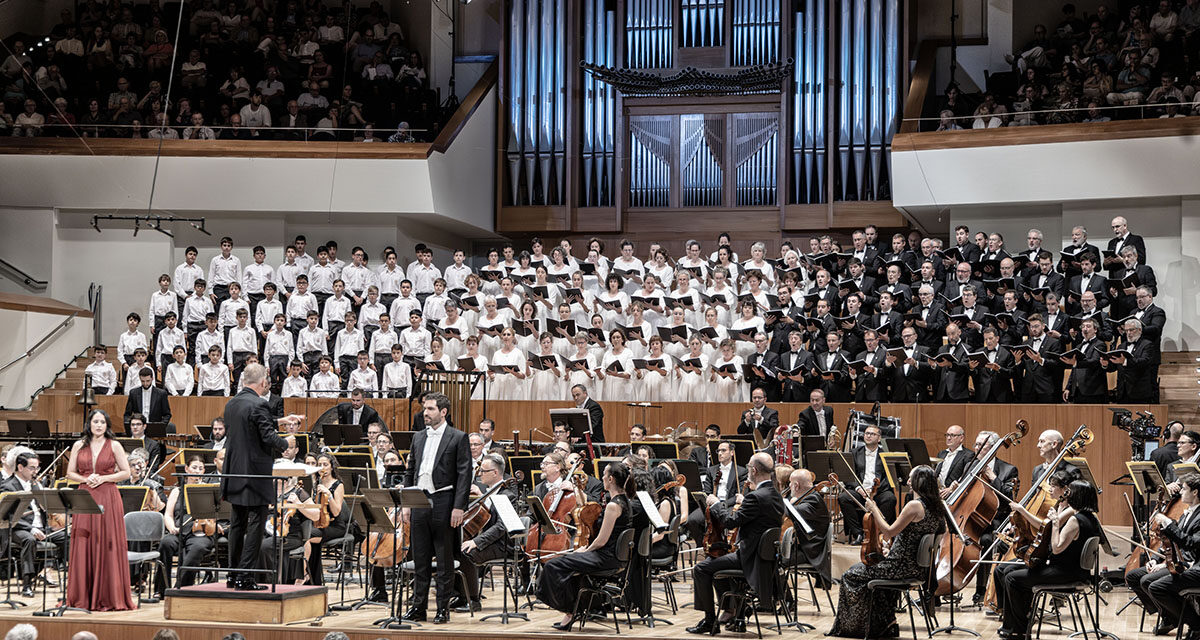 La Orquesta de València vuelve a la discografía con ‘Carmina Burana’