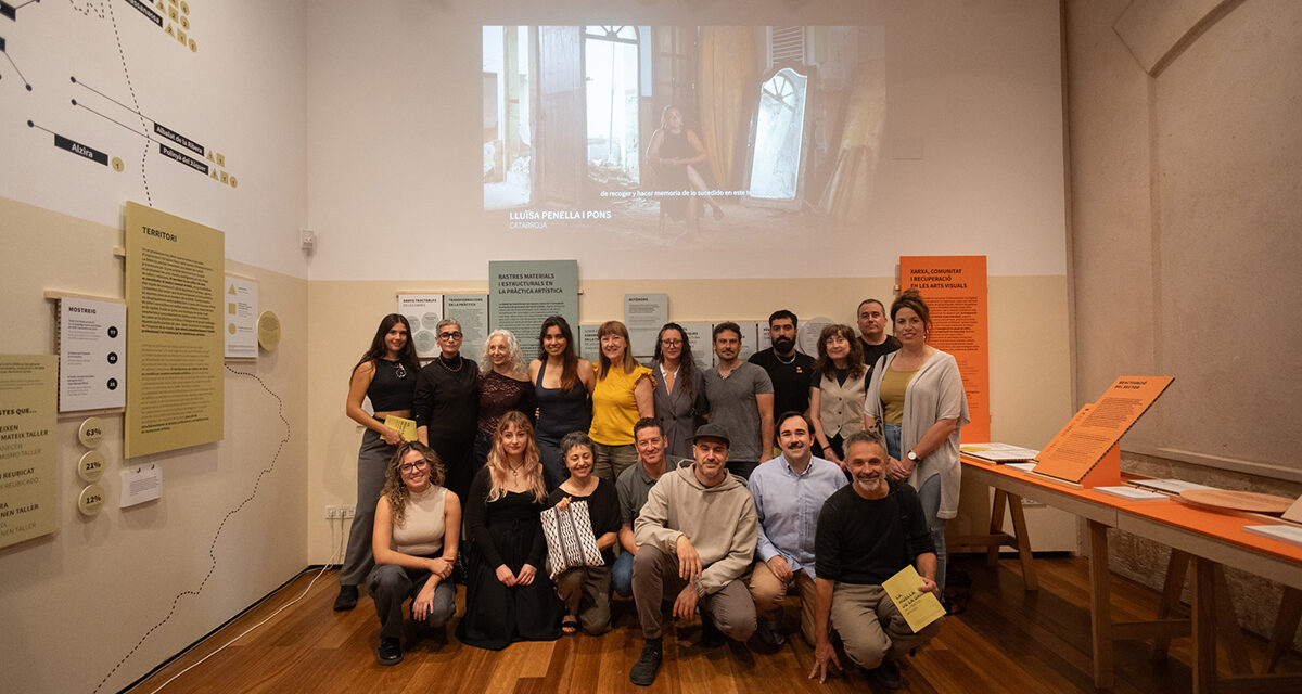 El Consorci de Museus con los artistas afectados por la riada