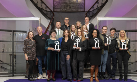 Talento y trayectoria brillan en la Trobada de Premis AVETID