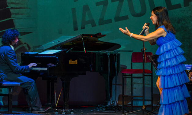 ‘Universo Piazzolla’, el homenaje al Tango que vuelve al Talia