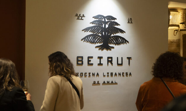 ‘Beirut’ celebra los 30 años de cocina libanesa en Valencia