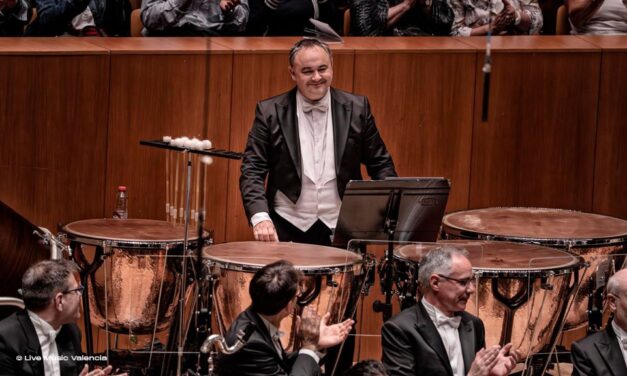 La Orquesta de València estrena ‘Storm of Strikes’ de Óscar Navarro