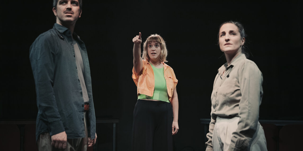 Una liturgia escénica sobre la crisis energética y el mundo rural