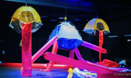 ‘Una cosa lleugera’ llega a Sala L’Horta con una coreografía donde el aire toma forma