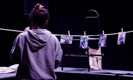 ‘No oblidem’, teatro para recordar la Dana en La Màquina