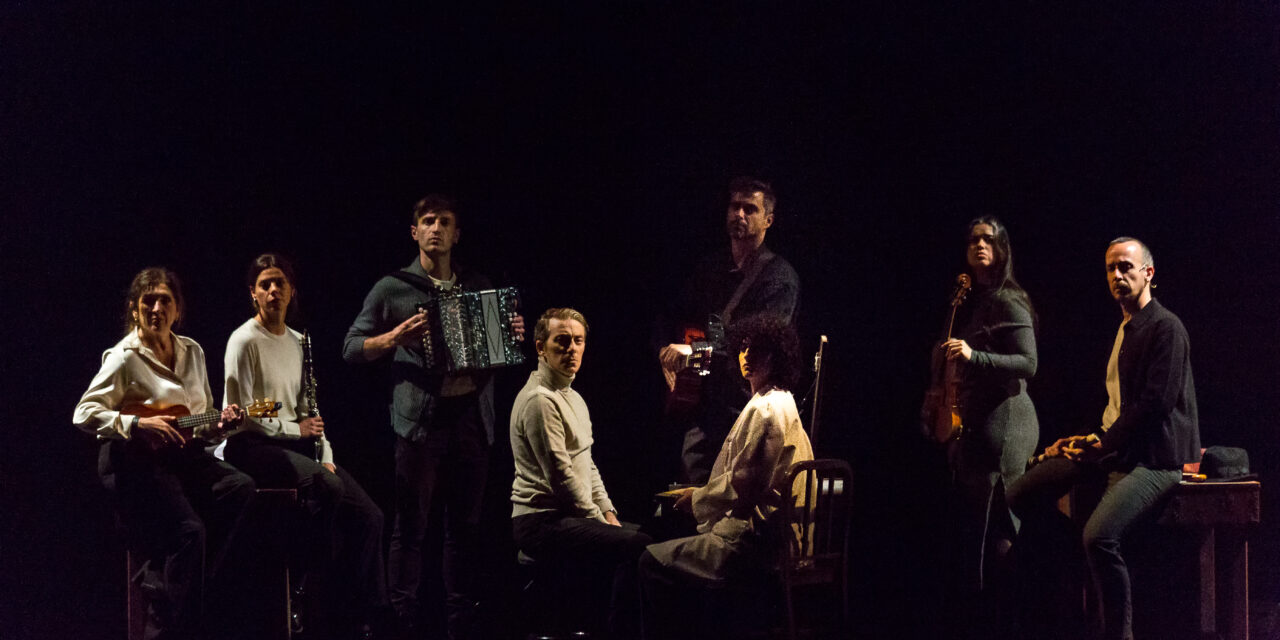 ‘Blaubeeren’ llega a La Rambleta con una mirada escénica sobre Auschwitz y la memoria