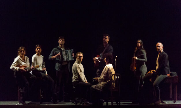 ‘Blaubeeren’ llega a La Rambleta con una mirada escénica sobre Auschwitz y la memoria