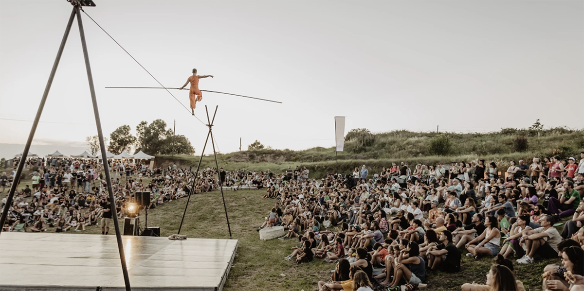 Festival 10 Sentidos, de la acrobacia viral al funambulismo íntimo