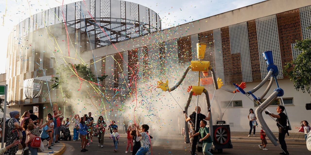 El MAC vuelve a tomar las calles de Mislata con diez días de teatro, circo, danza y música