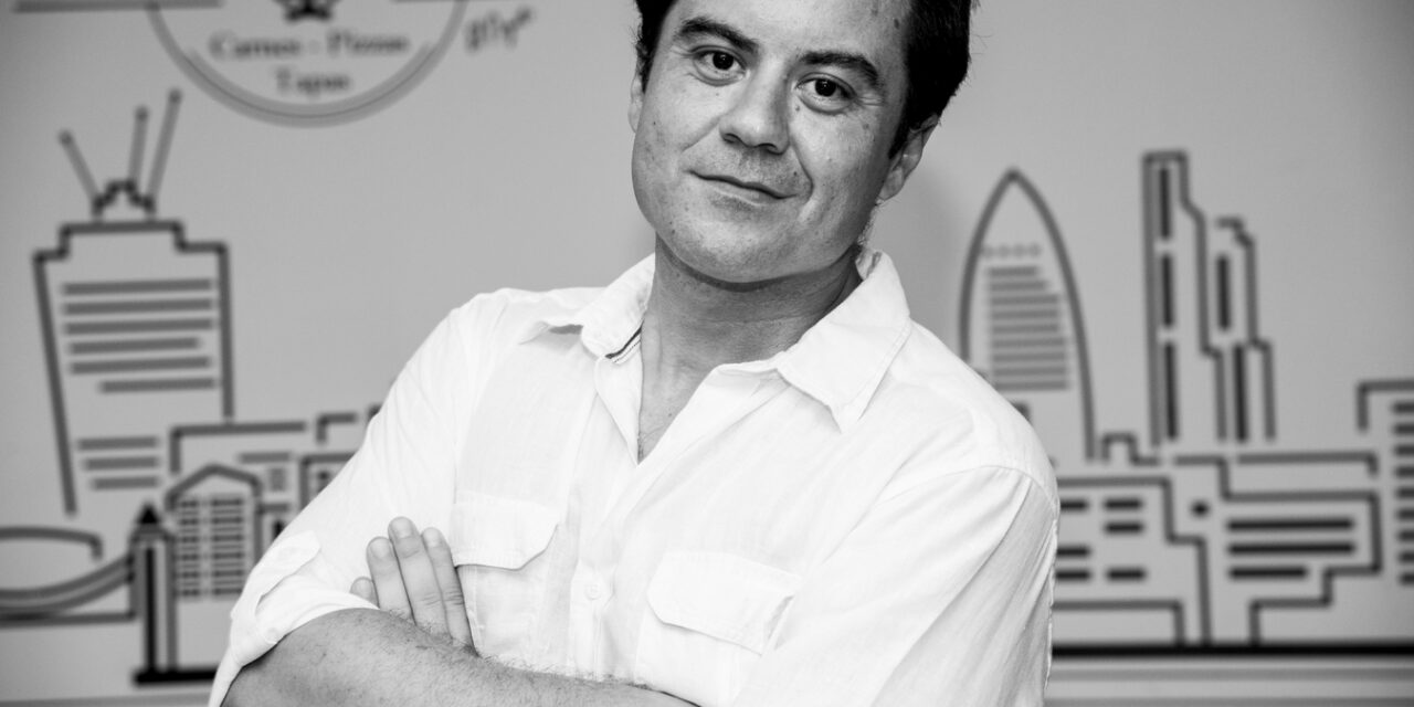 Un vermut con Víctor Palacios