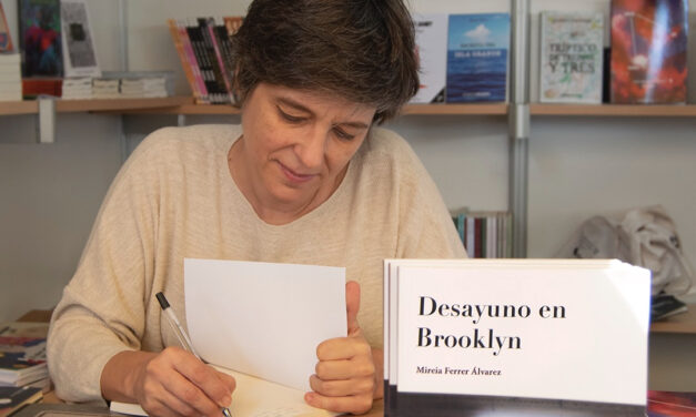 Mireia Ferrer: «Escribo desde la realidad con la licencia que te ofrece la página en blanco»
